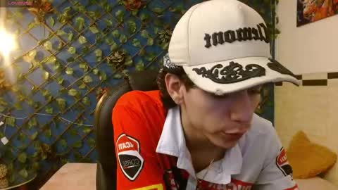 Snapshot of amethystshadow chatting on February 26, 7:35 pm amethystshadow online show from February 26, 7:35 pm