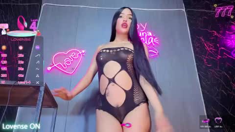 Snapshot of amgeline chatting on April 28, 3:11 am amgeline online show from April 28, 3:11 am