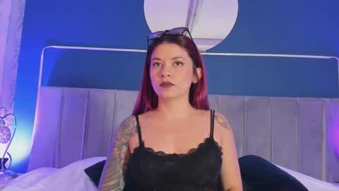 Snapshot of ami_berner chatting on November 21, 2:16 pm ami_berner online show from November 21, 2:16 pm