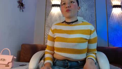Amie  online show from September 18, 12:18 pm