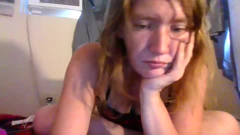 amileamariestar online show from September 25, 6:00 pm