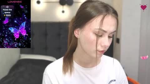 Amina online show from January 4, 11:59 pm