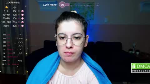 Snapshot of aminabeatris chatting on October 4, 6:55 am Amina online show from October 4, 6:55 am