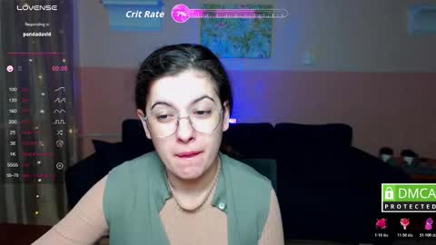 Snapshot of aminabeatris chatting on November 9, 6:33 am Amina online show from November 9, 6:33 am