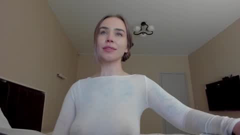 Snapshot of aminaswan_ chatting on November 24, 5:45 pm Kristina online show from November 24, 5:45 pm