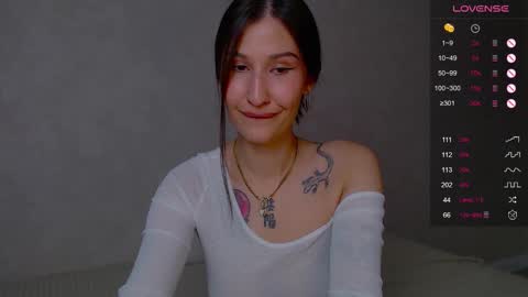 Camilla online show from October 21, 11:38 pm