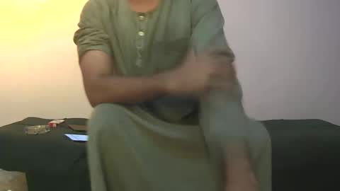 Amir online show from November 28, 4:48 am