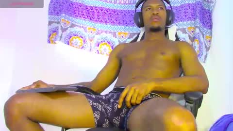 Snapshot of amir_mikelsen chatting on September 12, 3:45 pm Mikelsen online show from September 12, 3:45 pm