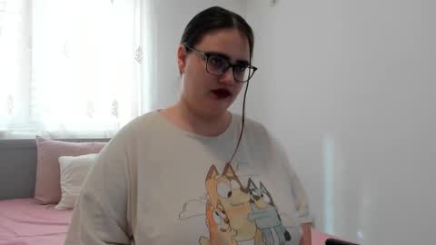 Snapshot of amiravyxen chatting on March 14, 7:58 am Amira Vyxen online show from March 14, 7:58 am