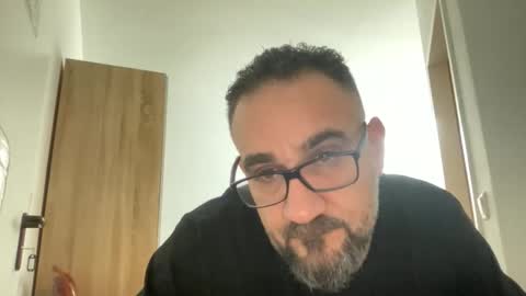 amirsds3298129 online show from February 10, 7:07 pm