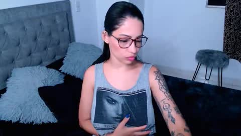 Snapshot of ammanda_ chatting on April 20, 1:08 am diana online show from April 20, 1:08 am