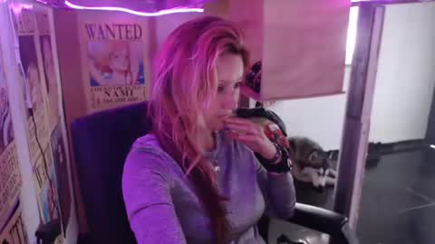 Paula D online show from February 13, 3:46 pm