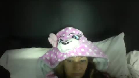 Paula D online show from February 12, 11:38 am