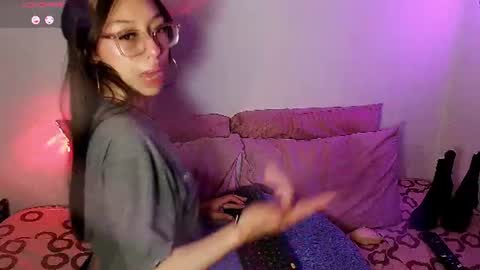 Snapshot of ammeliejoy chatting on July 23, 2:09 am Ammelie online show from July 23, 2:09 am