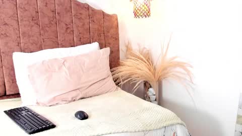 Ammy Nova online show from December 21, 6:12 pm