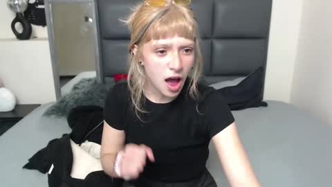 Amnesia online show from September 13, 1:22 pm