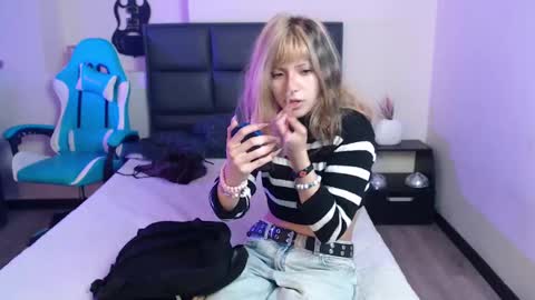 Amnesia online show from October 9, 12:25 pm