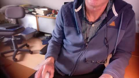 Amor2200 online show from October 7, 8:11 am