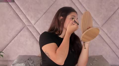 Snapshot of amora_96 chatting on April 10, 1:38 pm amora online show from April 10, 1:38 pm