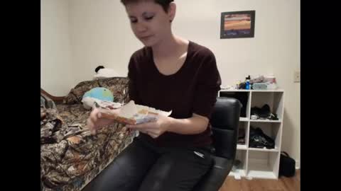 Amora Mystic online show from September 27, 3:55 am