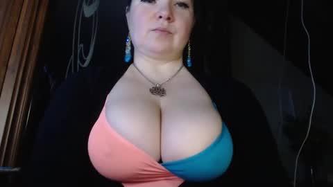 amorelara online show from January 11, 4:59 am