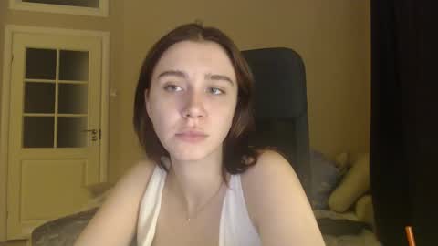 miss unforgettable online show from January 25, 4:46 pm