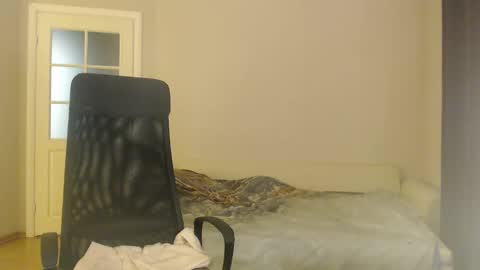 miss unforgettable online show from January 30, 2:15 pm