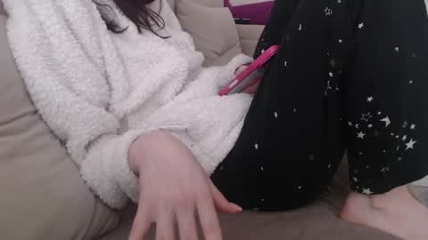 miss unforgettable online show from January 11, 9:47 am