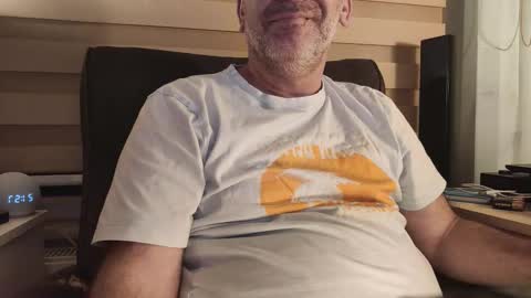 AmorLin online show from March 24, 6:57 pm