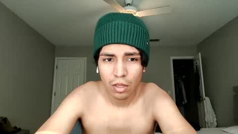 Snapshot of amoscuida chatting on January 8, 7:05 pm amos online show from January 8, 7:05 pm