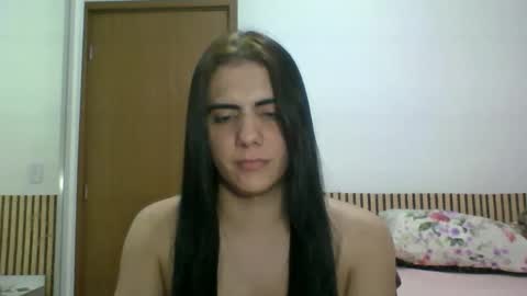 Snapshot of amputeeluna chatting on May 14, 1:56 am amputeeluna online show from May 14, 1:56 am
