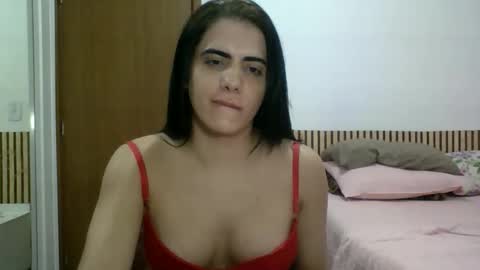 Snapshot of amputeeluna chatting on May 15, 11:23 pm amputeeluna online show from May 15, 11:23 pm