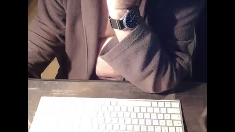 amslave4f online show from December 7, 11:23 pm