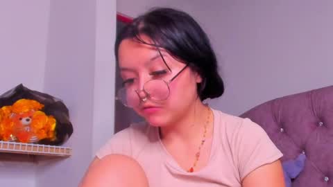 Snapshot of amy__a chatting on April 27, 6:44 am tatiana 3 online show from April 27, 6:44 am