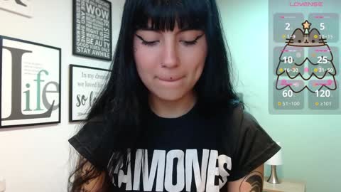 Amy 3 online show from December 18, 4:53 am