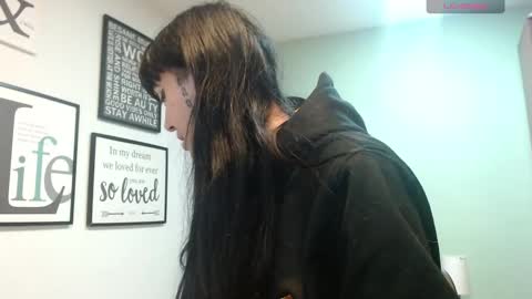 Amy 3 online show from March 6, 5:03 am