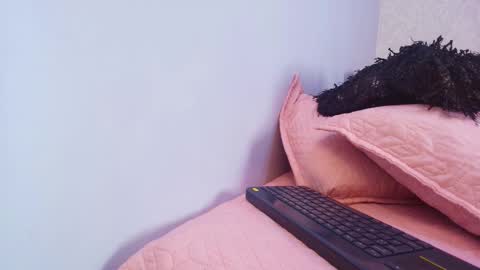 amy__wats0n online show from October 18, 7:03 pm