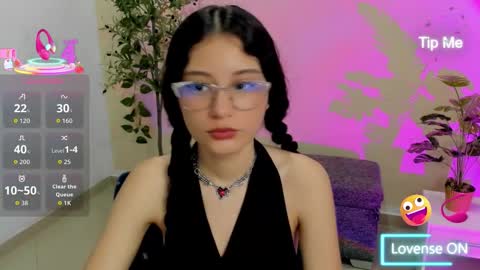 amy_adammss online show from January 13, 2:33 pm
