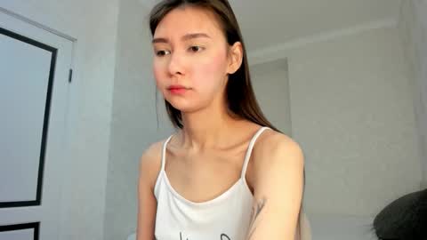 Snapshot of amy_alle chatting on October 2, 12:12 pm Amy online show from October 2, 12:12 pm