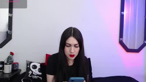 Snapshot of amy_aloqua chatting on October 1, 4:02 pm Amy online show from October 1, 4:02 pm