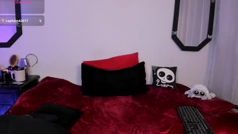 Amy online show from March 23, 4:00 pm