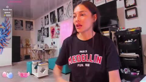 AmyEloise online show from March 12, 8:31 pm