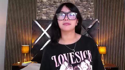 Snapshot of amy_channel chatting on March 29, 1:11 pm Amy online show from March 29, 1:11 pm