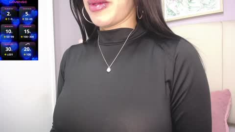 Amy online show from December 4, 1:53 pm