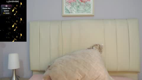 Amy online show from October 14, 1:23 pm