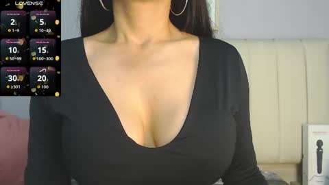 Amy online show from June 22, 1:52 pm