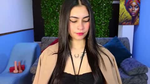 Amy online show from November 10, 9:25 pm