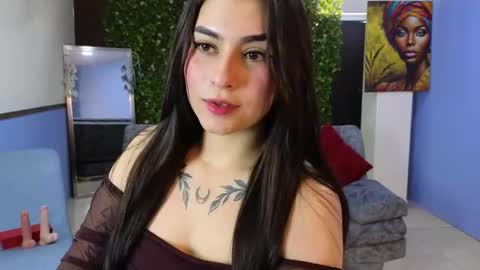 Amy online show from December 17, 7:31 pm