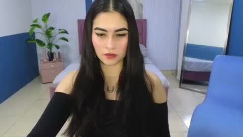 Amy online show from August 8, 9:17 pm