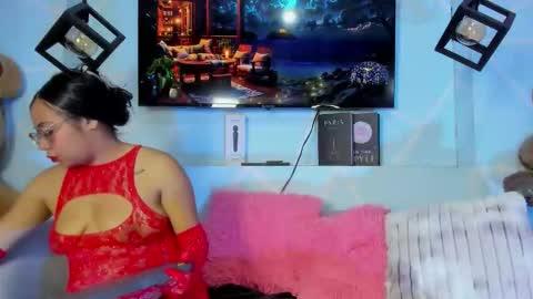 Emy Noa  online show from March 18, 1:20 am